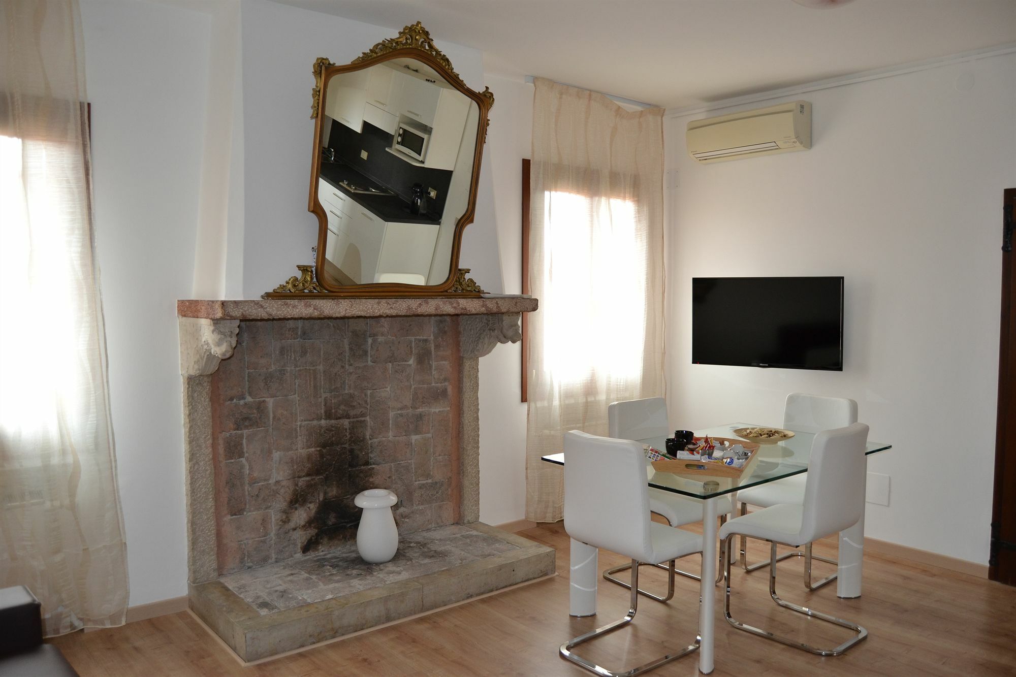 Suite In Venice Ai Carmini Экстерьер фото